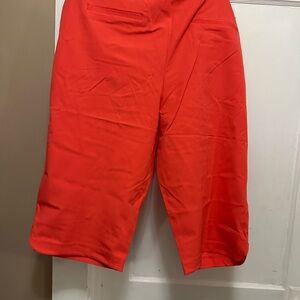 Women's Coral Capri
